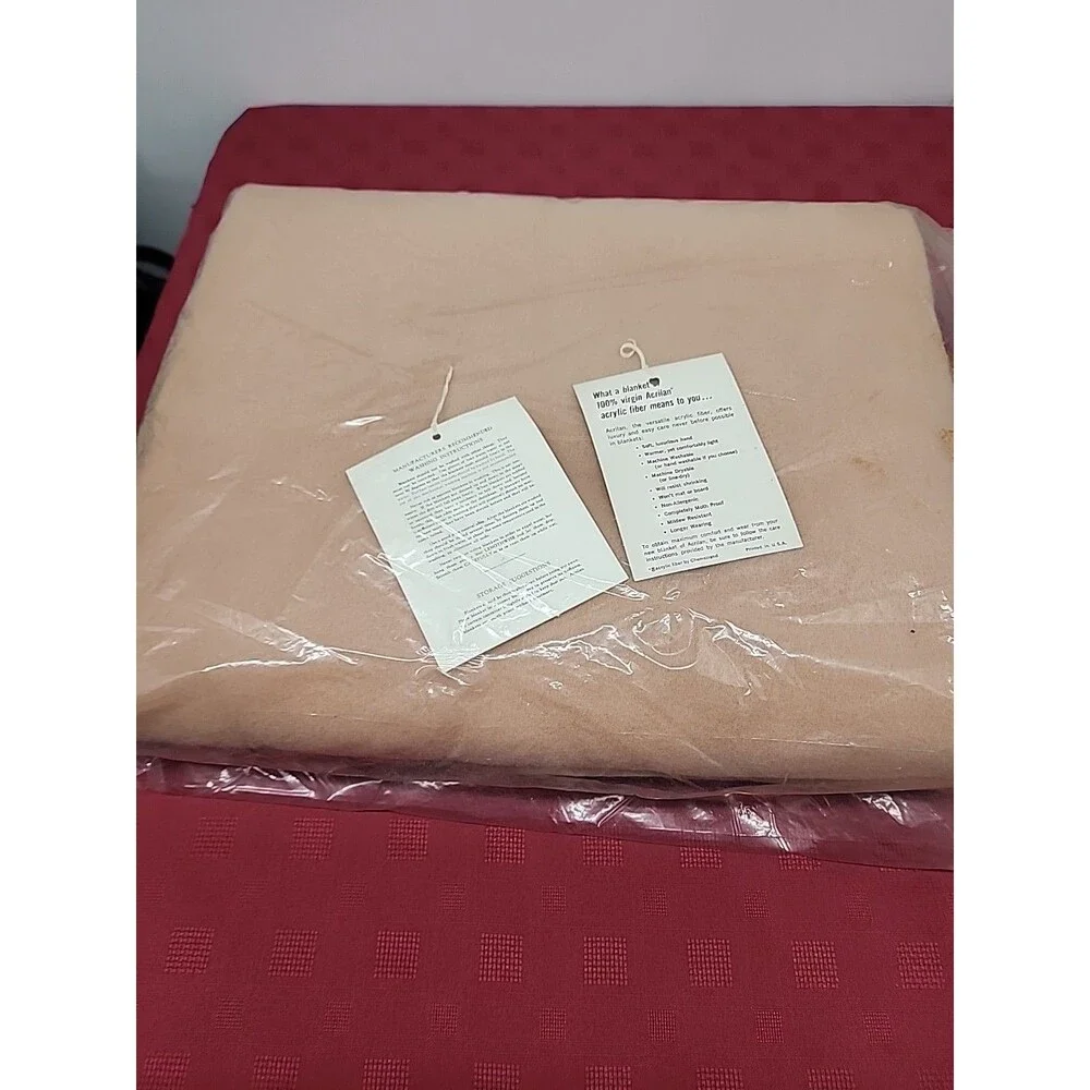 VTG Gaylord's Dept. Store Salmon Color Acrilan Blanket 72 X 90 1960s New W Tags